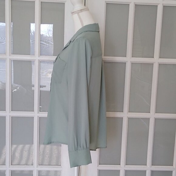 Who What Wear Long Sleeve Button Down Blouse - Picture 4 of 16